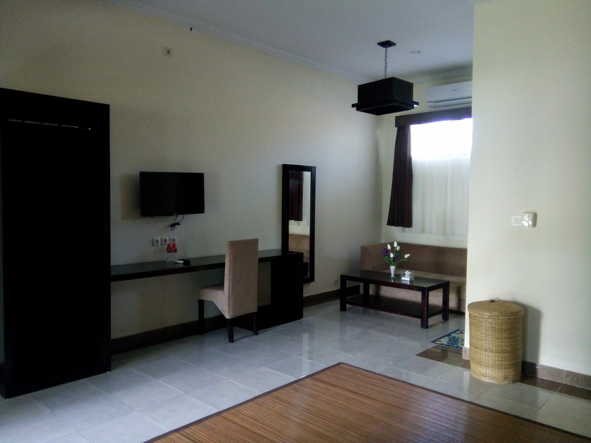 Segara Anak Bungalow & Restaurant Kuta  Экстерьер фото
